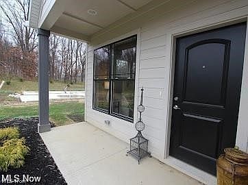 2nd image of 5001 Coventry Cir