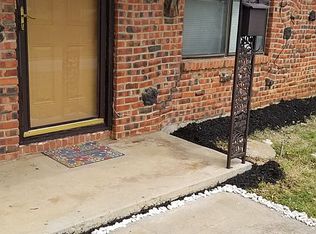 5905 Maceo Ln, Fort Worth, TX 76112