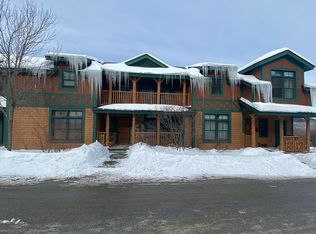 8 Juniper Ln #B, South Londonderry, VT 05155