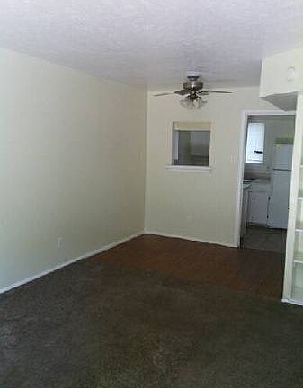 3rd image of 3434 Navajo Dr APT 106