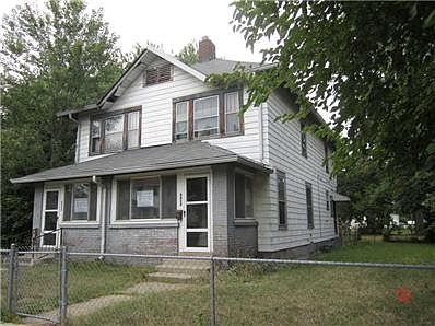 2nd image of 2850 Winthrop Ave