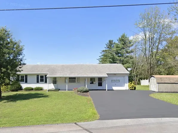 56 Hillview Rd, Birdsboro, PA 19508
