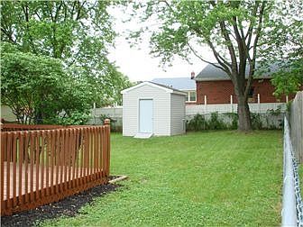 Shed and Fenced Rear Yard