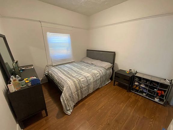 4th image of 4609 Orchard Ave