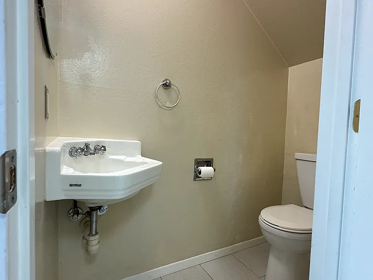 830 Podva Rd #B — Photo 26