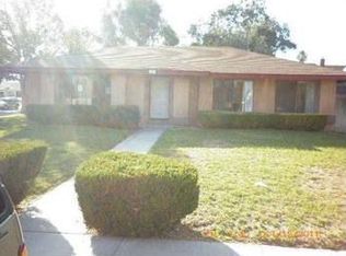 568 S Iris St, Rialto, CA 92376