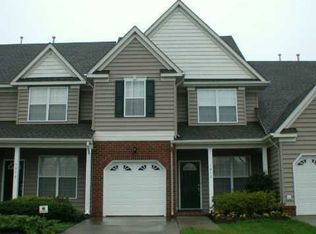 1012 Island Park Cir, Suffolk, VA 23435