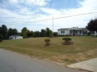 645 Apple Orchard Rd, Inman, SC 29349