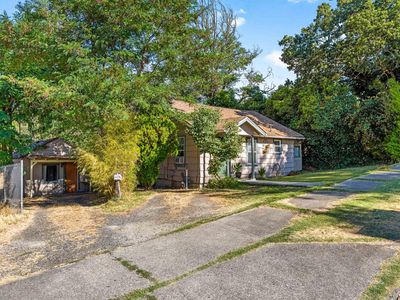 610 NW Clarke St, Grants Pass, OR, 97526