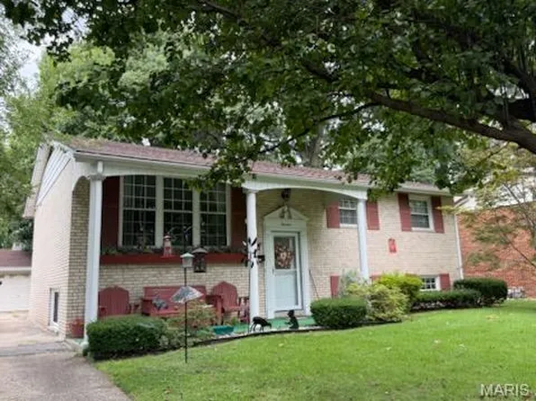 14 Mercer Dr, Granite City, IL 62040