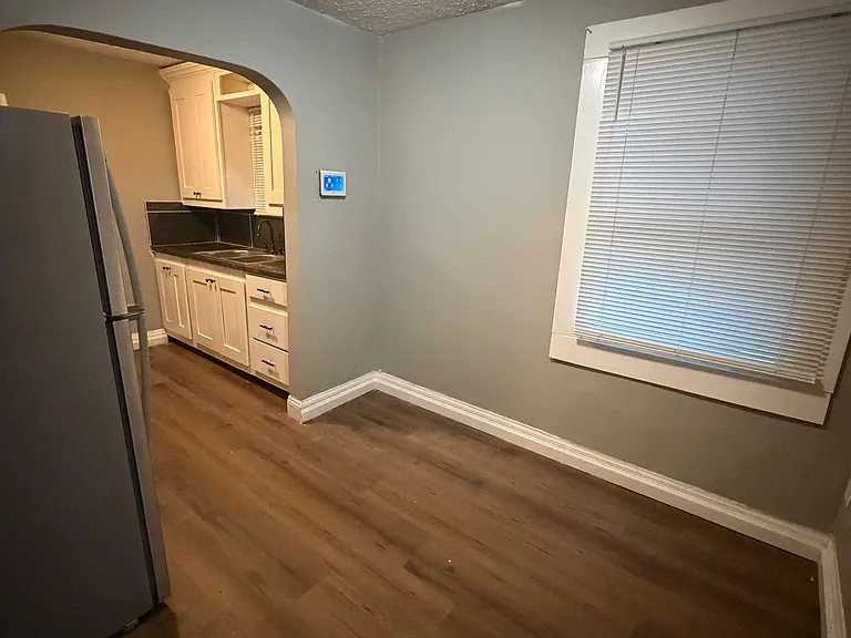 724 W Evelyn Ave — Photo 5