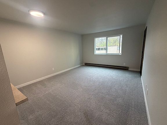 4th image of 12509 35th Ave NE APT 201