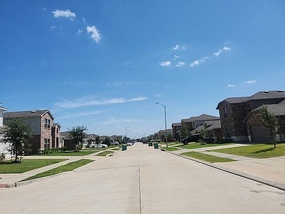 4th image of 21618 Gusto Glen Ln