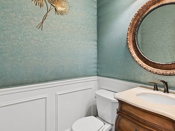 4th image of 12906 Conifer St #12906