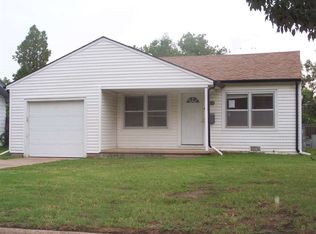 1214 E 31st St S, Wichita, KS 67216