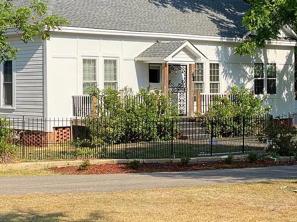 53 Montgomery Montevallo Rd, Deatsville, AL 36022