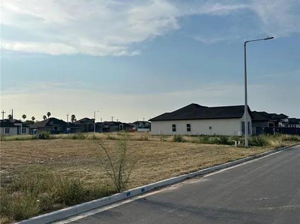 2914 Arboledas Dr, San Juan, TX 78589