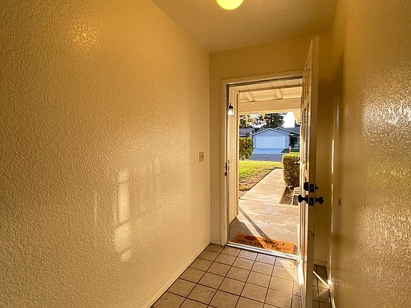 2nd image of 9734 Treetop Dr