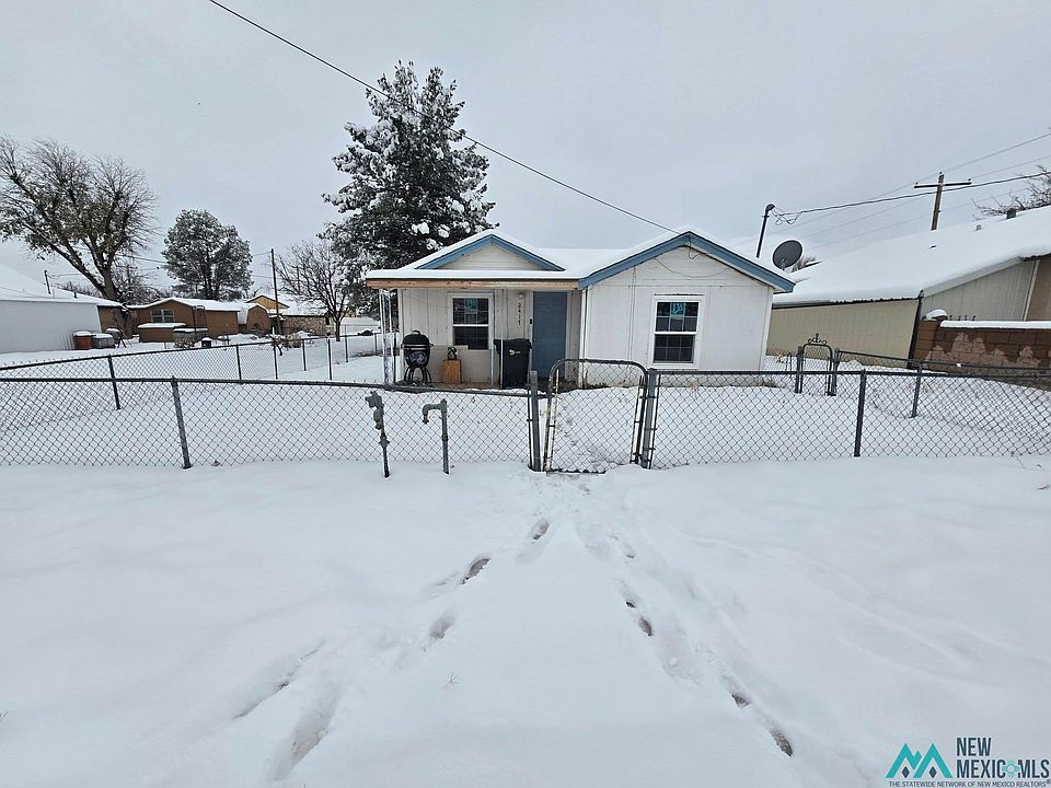 1st image of 2417 Oregon St