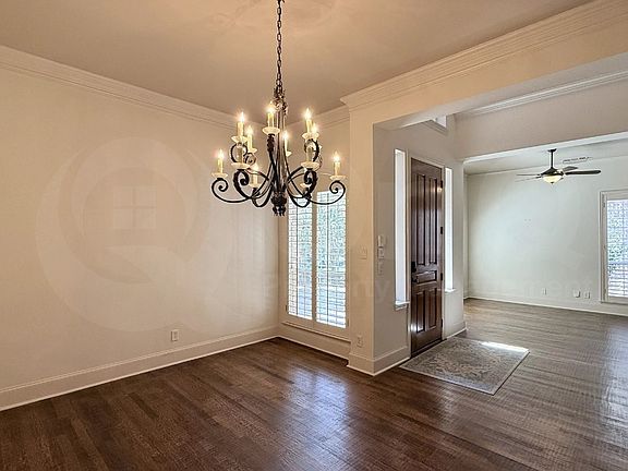 4th image of 5700 Travis Dr