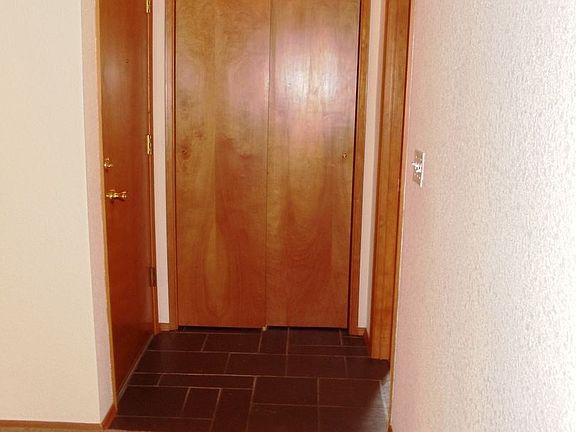 4th image of 8406 Forest Ave SW