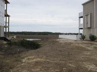152 W 3rd St SW, Ocean Isle Beach, NC 28469
