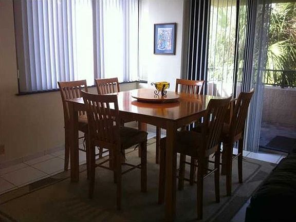 3rd image of 251 Crandon Blvd APT 604