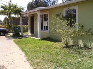 11281 SW 48th St, Miami, FL 33165