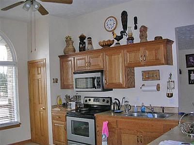 3rd image of 279 Castlegate Dr #A