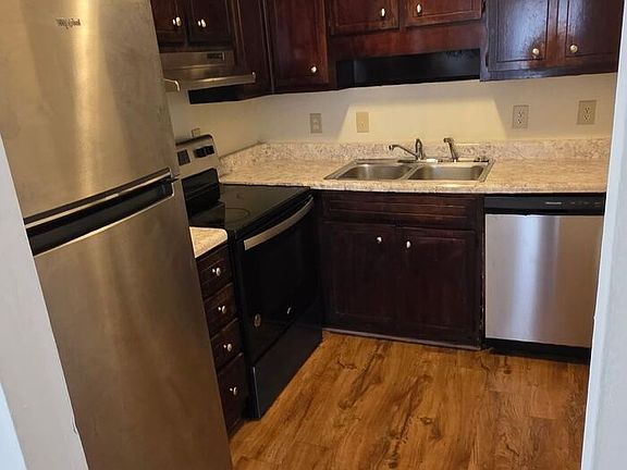 4th image of 3091 Parrish Rd #D