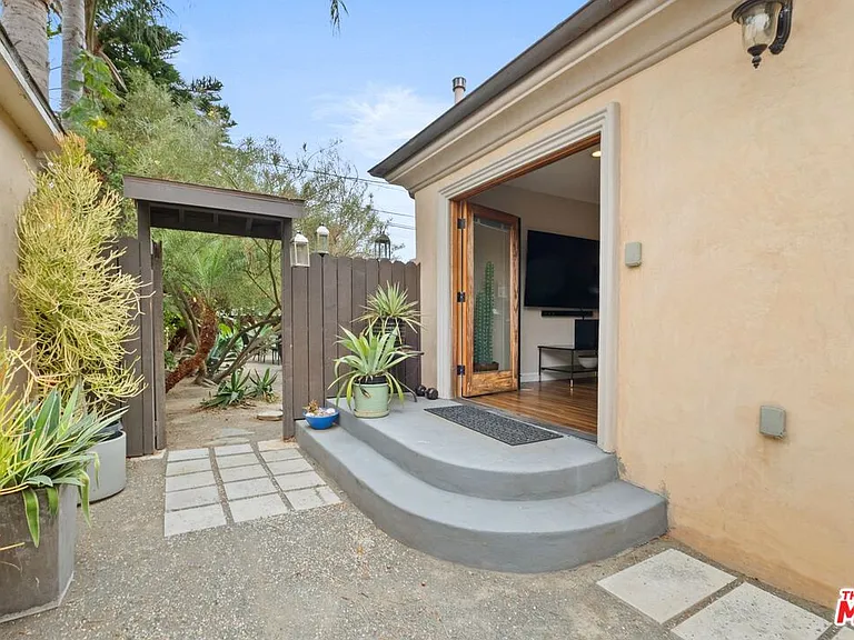 4043 Harter Ave — Photo 14