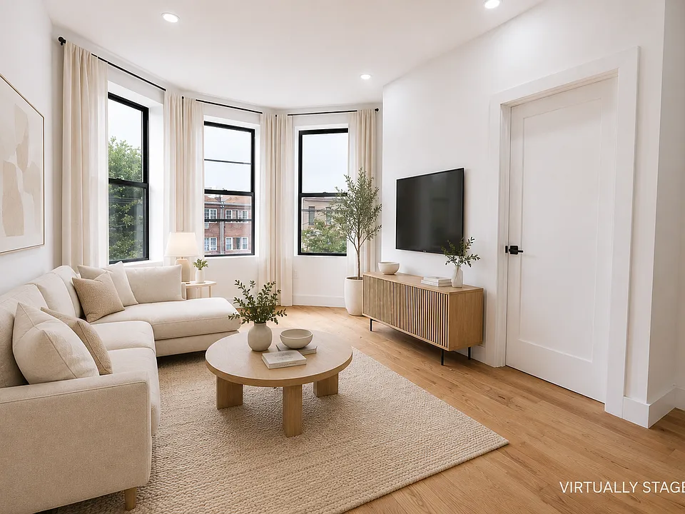 1906 Bergen St #2
