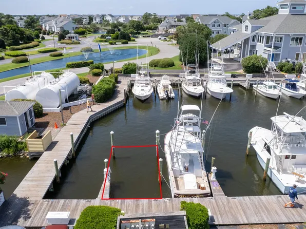 50 Yacht Club Ct Lot 50, Manteo, NC 27954