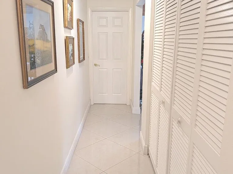 20852 Via Madeira Dr — Photo 16