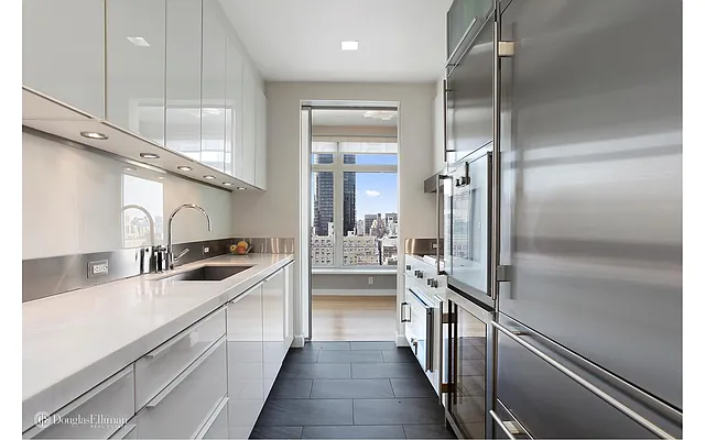 Rented by Douglas Elliman | media 36