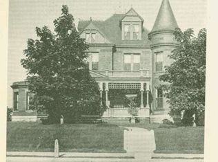 300 Benton Blvd, Kansas City, MO 64124