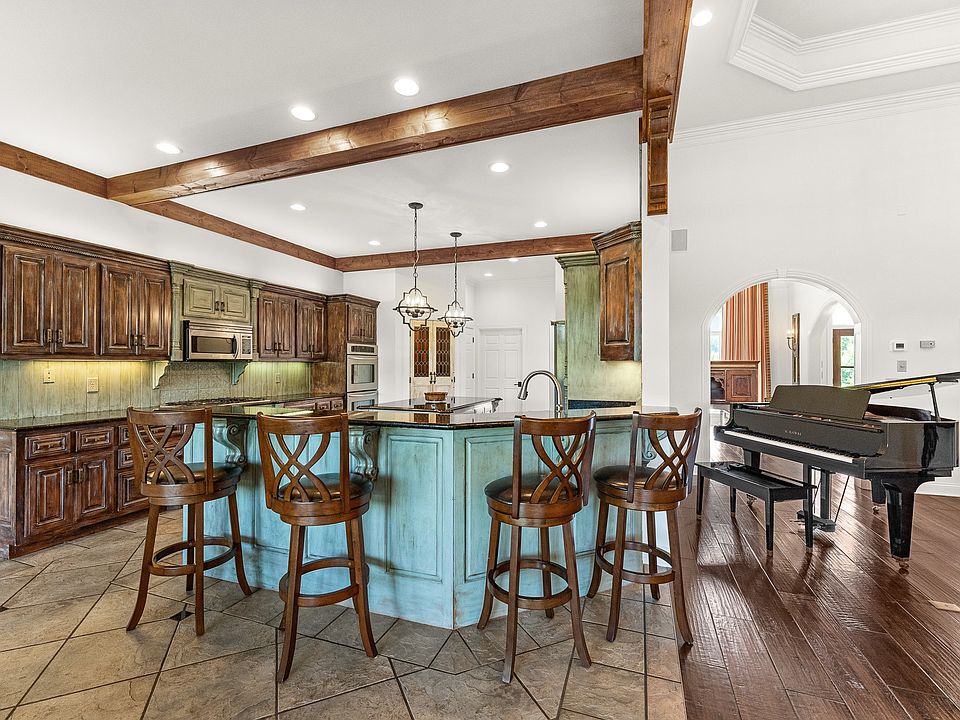 19th image of 1357 Madison Creek Rd