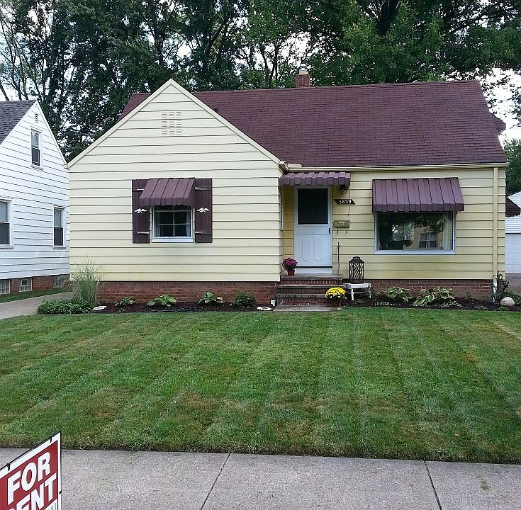 1st image of 3829 W 210th St