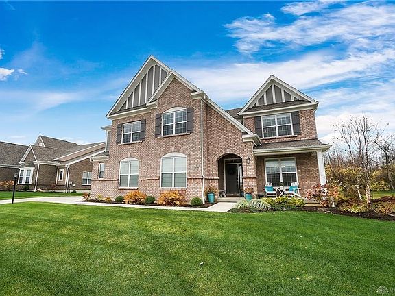 3rd image of 1918 Spindletop Ln