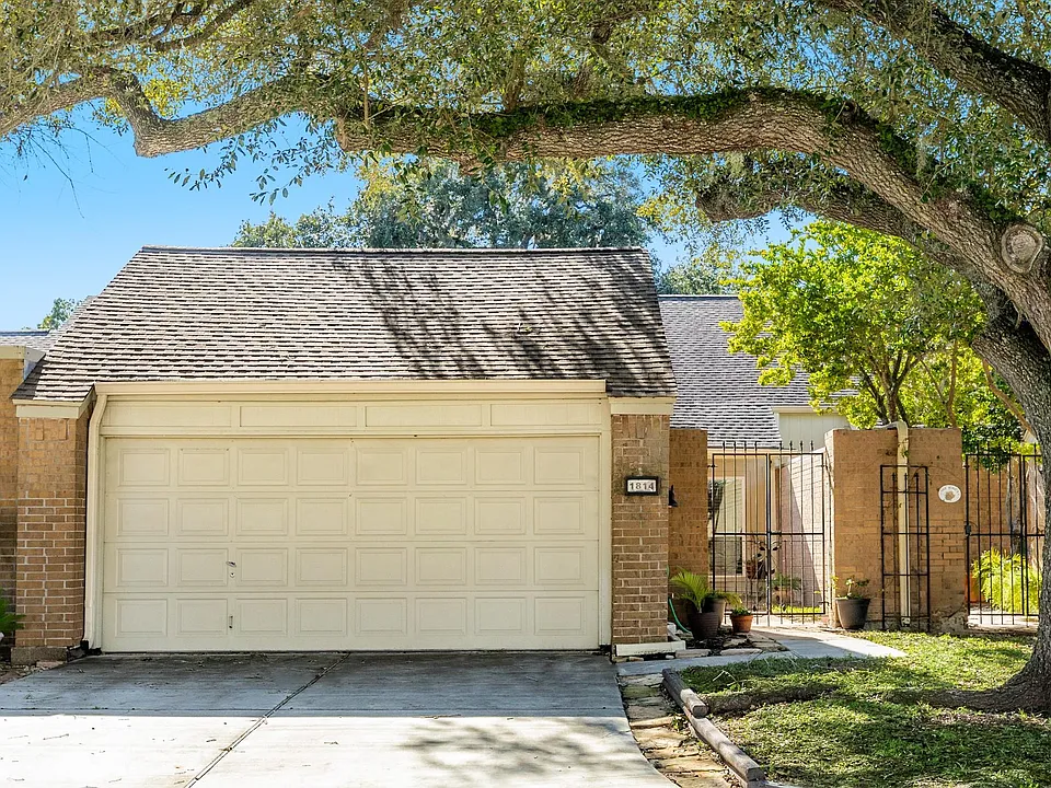 1814 Veranda Dr