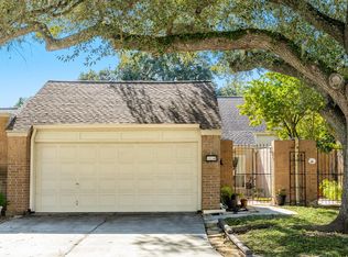 1814 Veranda Dr, West Columbia, TX 77486