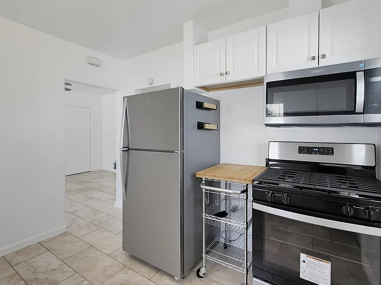 4222 Myrtle Ave — Photo 13