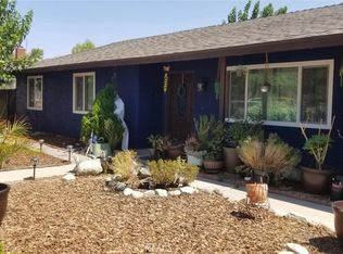 39018 161st St E, Lake Los Angeles, CA 93591