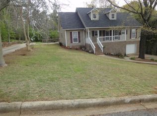 7823 Saddlewood Dr, Bessemer, AL 35022