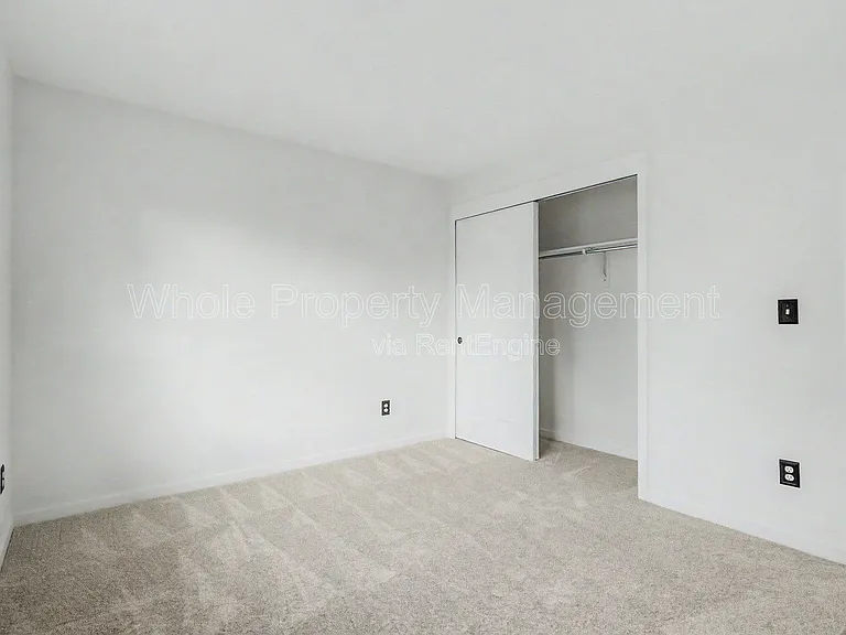 3884 Red Deer Trl — Photo 23