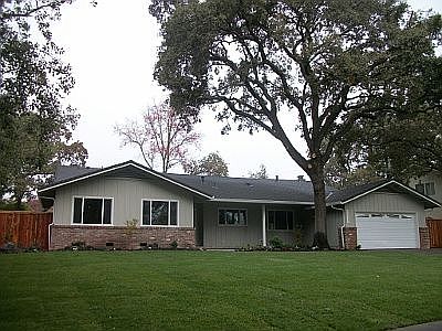 2nd image of 7717 Park Woods Dr