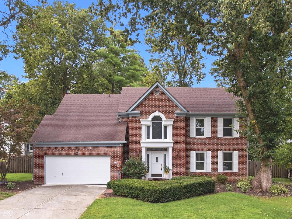 1st image of 738 Howe Dr