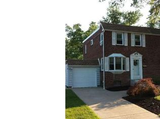 1124 Pine St, Lansdale, PA 19446