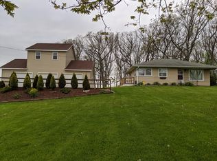 1401 43rd St, Caledonia, WI 53108