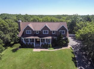42 Corbett Dr, East Quogue, NY 11942